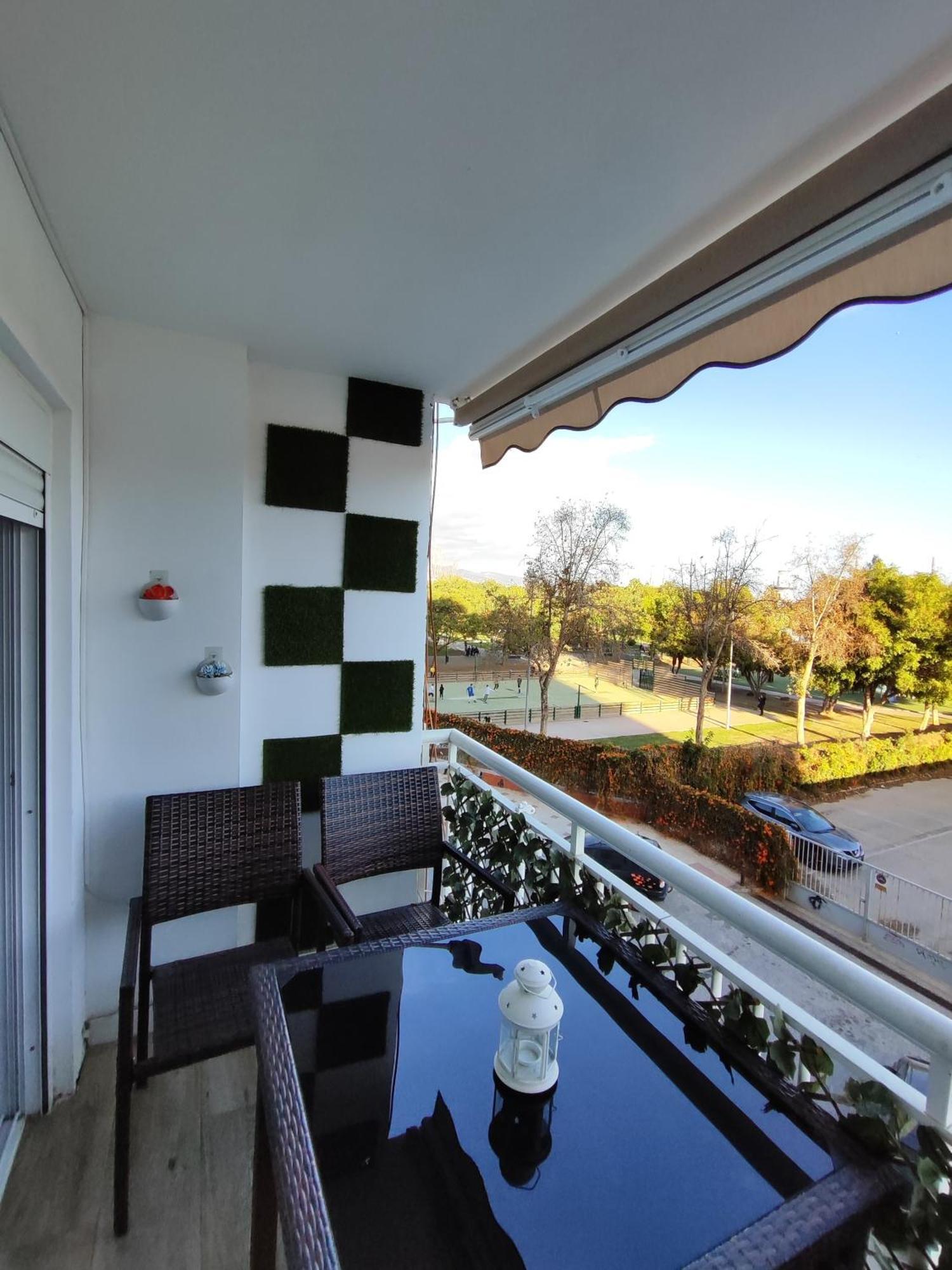 Apartamento Malaga 300 Metros De La Playa Exterior photo